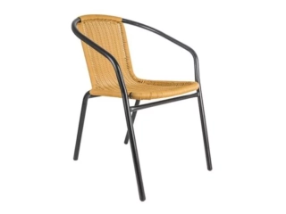 Descripción: Silla de ratán: 2 COLORES DISPONIBLES. Son muy cómodas y apilables para organizar mejor el espacio Ideal para interior o exterior Su estructura es de caño negro Asiento muy confortable y resistente Medidas: Altura 0,77 m x Largo 0,53 m Descripción: Silla de ratán: 2 COLORES DISPONIBLES. Son muy cómodas y apilables para organizar mejor el espacio Ideal para interior o exterior Su estructura es de caño negro Asiento muy confortable y resistente Medidas: Altura 0,77 m x Largo 0,53 m