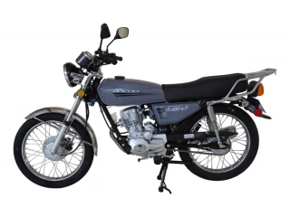 Descripcion: Motor 4 TIEMPOS, 1 CILINDRO Cilindrada en CC 124,5 cc Potencia 9,6 HP Arranque ELÉCTRICO Y PATADA Transmisión 5 VELOCIDADES Suspensión delantera TELESCÓPICA C/ AMORT. HIDRÁULICOS Suspensión trasera AMORTIGUADORES HIDRÁULICOS Llantas LLANTA DE