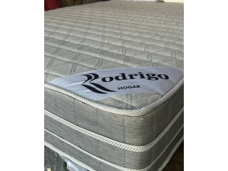 Sommier 2 plazas RESORTE bonel. Doble Extra pillow. Peso del producto 50 kg Resistencia 150 kg por persona. 100 % Capitoneado. Medidas: 1.40 x 1.90 x 30 cm . Garantia 5 años. Sommier 2 plazas RESORTE bonel. Doble Extra pillow. Peso del producto 50 kg Resistencia 150 kg por persona. 100 % Capitoneado. Medidas: 1.40 x 1.90 x 30 cm . Garantia 5 años.