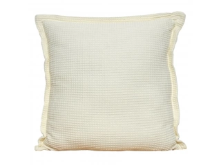 Dale un toque de calidez y estilo a tu hogar con el Almohad&oacute;n decorativo Elisa crudo. Con sus 45 cm de lado, este coj&iacute;n cuadrado es perfecto para darle un toque de personalidad a tu sill&oacute;n, cama o cualquier espacio que necesite un toque de confort y dise&ntilde;