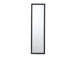 Dale un toque de elegancia a tu hogar con el Espejo rectangular Parva. Con sus dimensiones de 30 x 120 cm y su marco negro, este espejo decorativo es perfecto para cualquier espacio. Su forma rectangular y dise&ntilde;o moderno lo convierten en un elemento impre