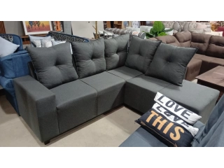 Sofá esquinero. COLOR GRIS O MARRON. Almohadones individuales. Medidas aprox: 200 x 170cm. Sofá esquinero. COLOR GRIS O MARRON. Almohadones individuales. Medidas aprox: 200 x 170cm.