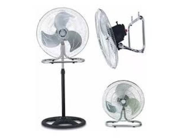 Descripción: - 3 formas de montaje, de pie, de piso y de pared. - 3 aspas metálicas. - Rejilla de 120 piezas. - Altura regulable máx.128cm. - 40 cm de diámetro. - 70 Watts - 3 velocidades. GARANTIA 1 AÑO.